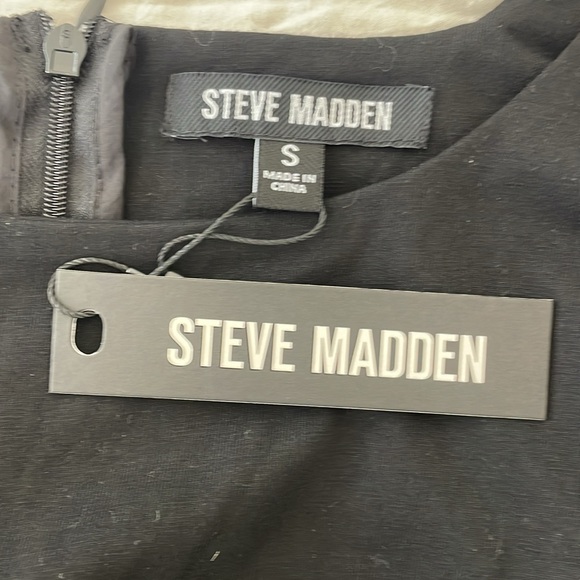 NWT STEVE MADDEN LONG SLEEVE PEPLUM TOP - Picture 4 of 6